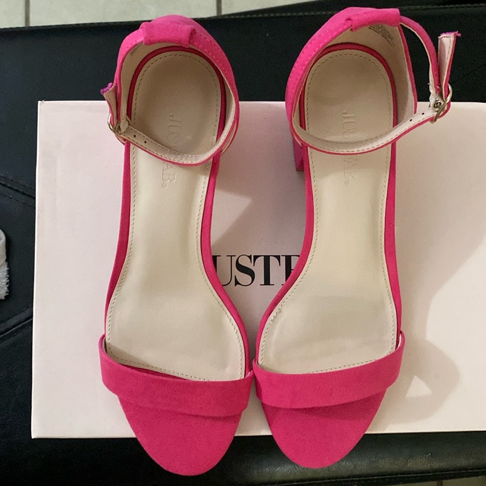 Just Fab 2 inch hot pink strappy heel size 8.5 with original box